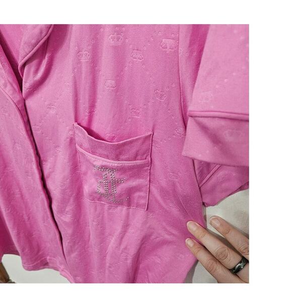 Juicy Couture Women’s Pink Jeweled Button Up Soft Short Sleeve Pajama Top Sz L - Picture 3 of 4